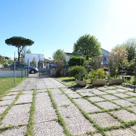 Giusy 32 Lido di Scacchi